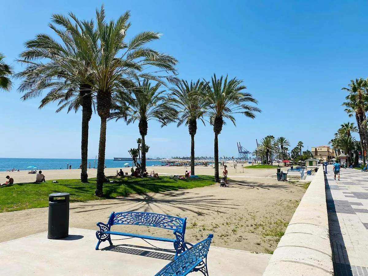MALAGUETA - Fantástico Apartamento junto a la playa de Malagueta Apartamento Málaga 0*,